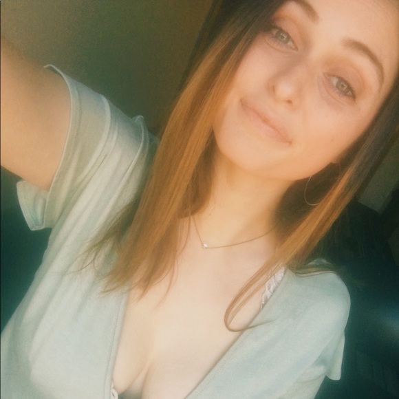 Meet your Posher, Lindsay - Picture 1 of 1